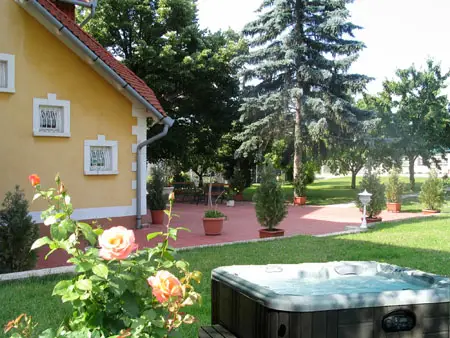 Balatonfured Vila Eden Wellness