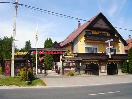 Balatonkeresztúr Fekete Macska Panzió