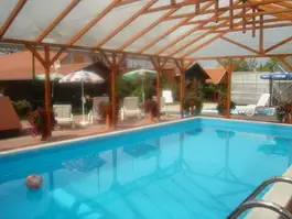 Balatonszarszo Casa Gemes si  Restaurant