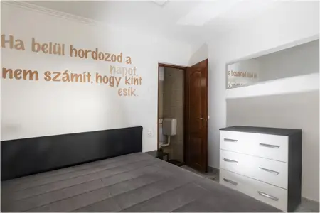 Cazare Bogács - Apartamentul Róma Apartmanház