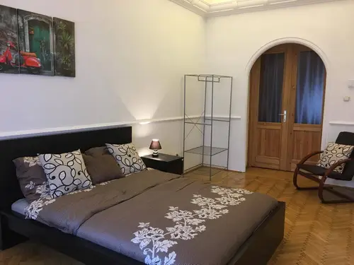 Budapesta Apartmentul Tripla