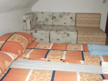 Gyula Apartmanul Haromtolgy