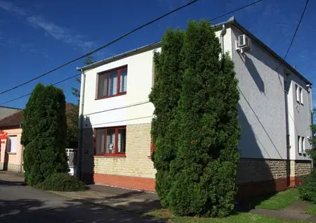 Gyula Anna Apartmanház