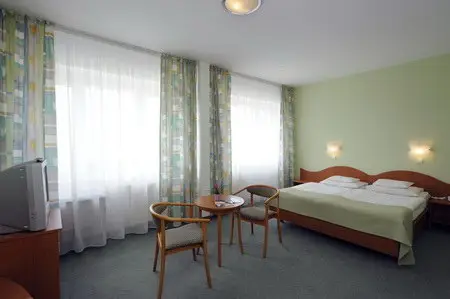 Gyula Hunguest Hotel Erkel ***/****