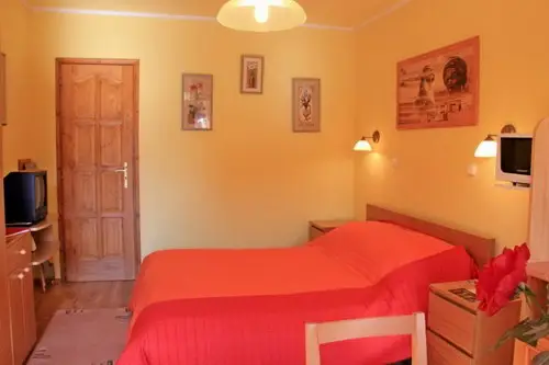 Gyula Apartmanul Estike