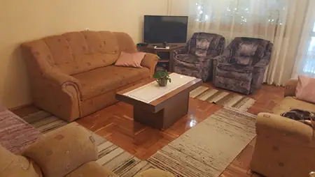 Szállás Gyula Aliz Apartman