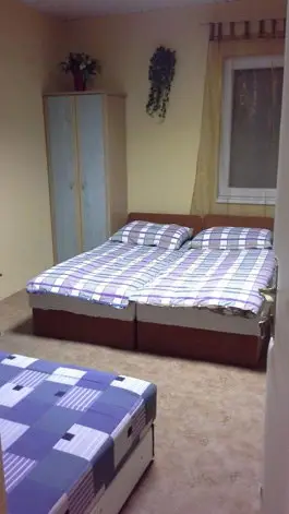 Szállás Gyula Éva Apartmanház