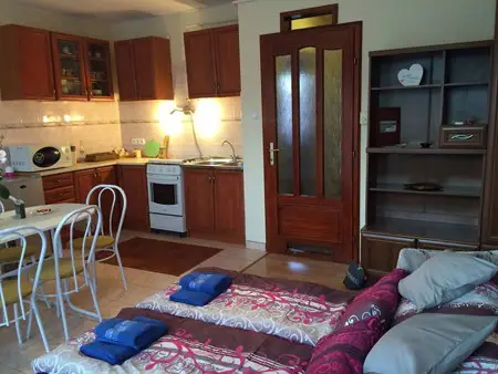 Szállás Gyula Kavics Apartman