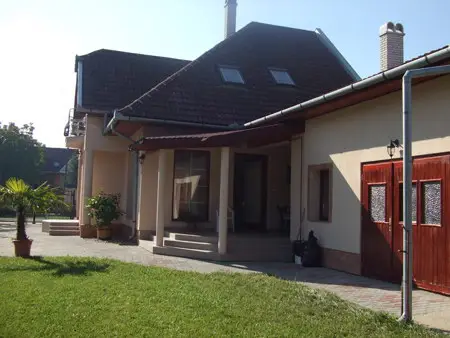 Szállás Gyula Apartament Napsugár