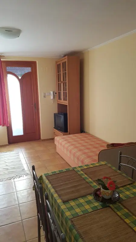 Cazare Gyula - Apartament Okker