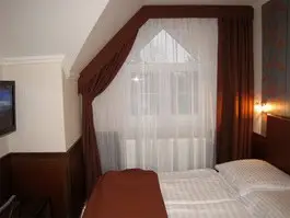 Hajdúszoboszló cazare Hotel Pávai ***