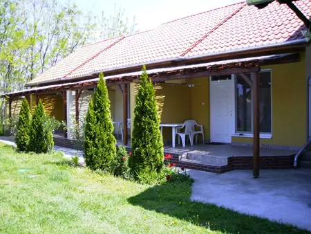 Márahalom Barát Apartman