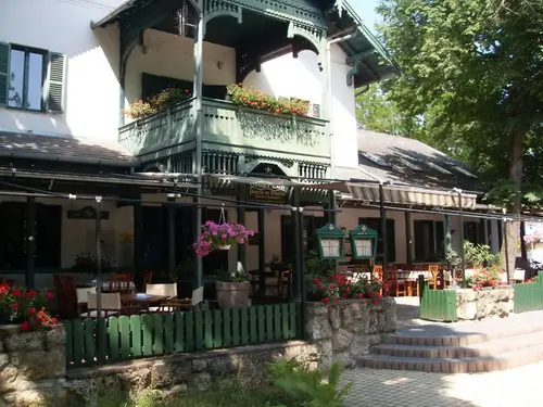 Nyíregyháza-Sóstófürdő Pensiunea si Restaurantul Svajc Lak