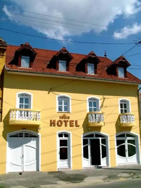 Pécs Retro Hotel
