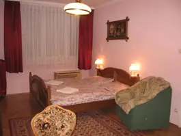 Cazare Szeged Apartament Forrás