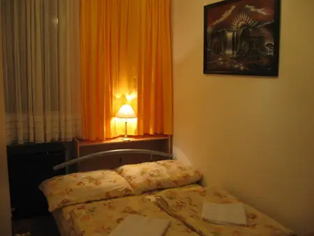 Cazare Szeged Apartament Forrás